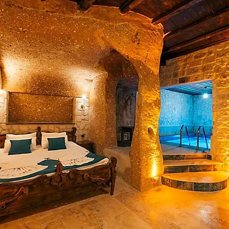 Отель Cappatria Cave House 5*