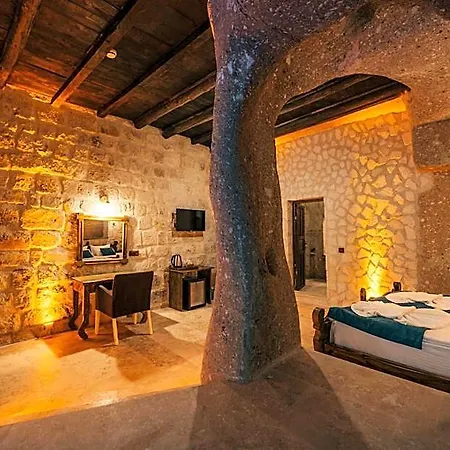 Отель Cappatria Cave House