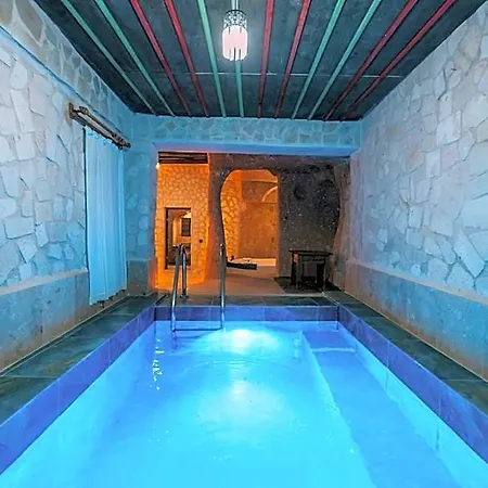 Отель Cappatria Cave House 5*