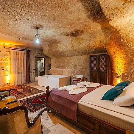 Cappatria Cave House Ургуп