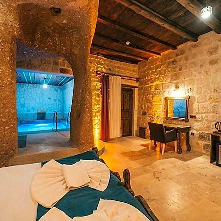 Cappatria Cave House Отель