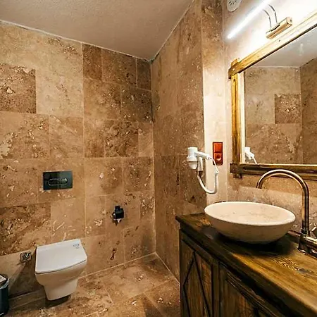 Cappatria Cave House 5*