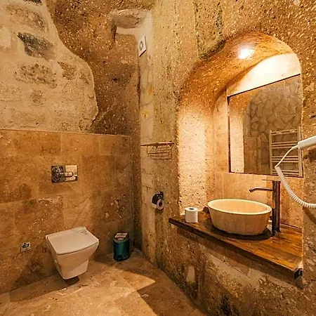 Отель Cappatria Cave House